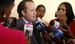 Paliza afirma que proyecto de fusi&oacute;n educativa sigue en pie, pero puede fortalecerse