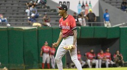 Los Toros del Este firman a cinco agentes,  entre ellos el exrelevista escarlata Phillips Valdez