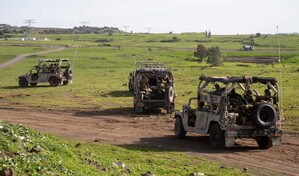 Un soldado liban&eacute;s muerto y cuatro heridos en un ataque israel&iacute; al paso de sus veh&iacute;culos