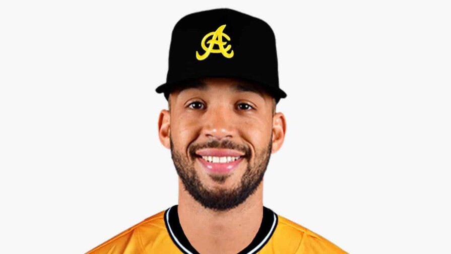 Las Águilas contratan al jardinero Luis Liberato y a los pithcers Jonathan Aro y Diógenes Almengó