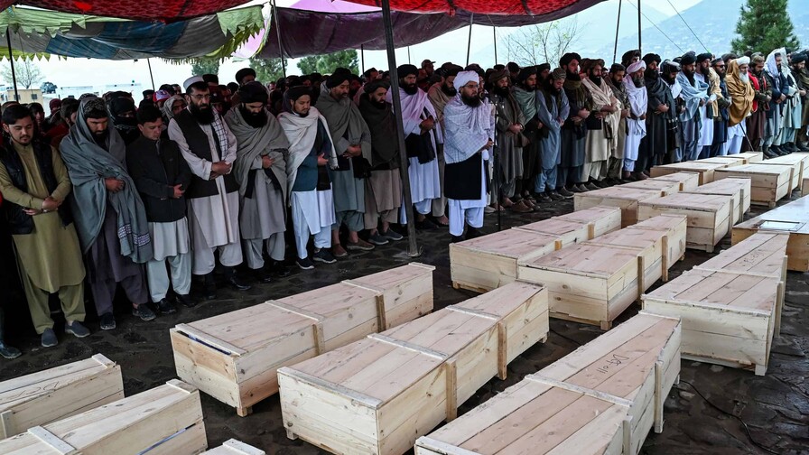 Pakistán y Afganistán anuncian un alto el fuego durante la fiesta del fin del Ramadán