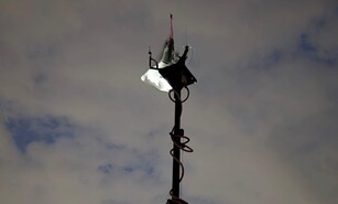 Altavoces fronterizos alertan d&iacute;a y noche mientras los migrantes persisten en cruzar el R&iacute;o Grande