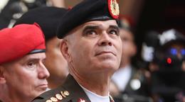 Delcy Rodr&iacute;guez destituye a Vladimir Padrino como ministro de Defensa