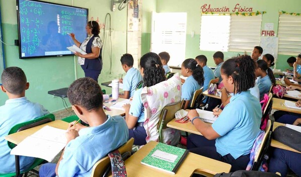 El Gobierno se plantea reformar totalmente el sistema educativo nacional