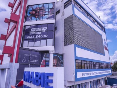 Inabie cancela proceso para compra de gomitas multivitamínicas