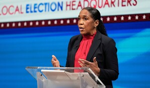 Juliana Stratton gana primarias dem&oacute;cratas al Senado en Illinois