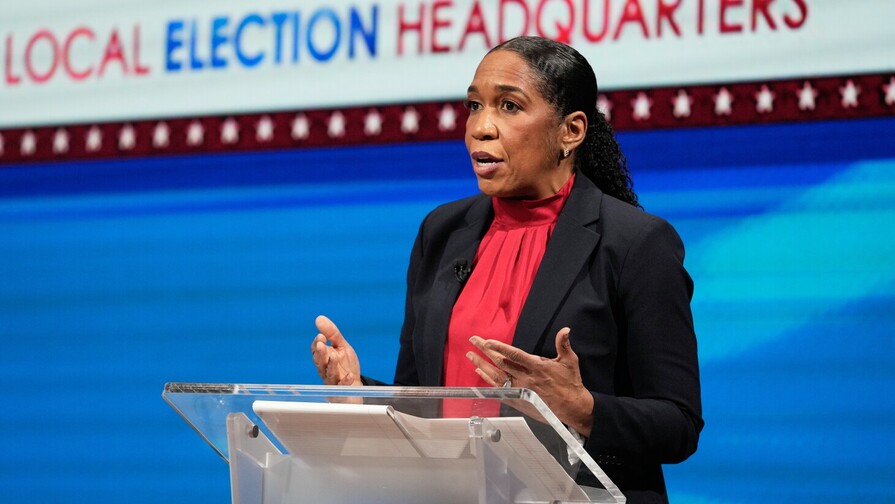 Juliana Stratton gana primarias dem&oacute;cratas al Senado en Illinois