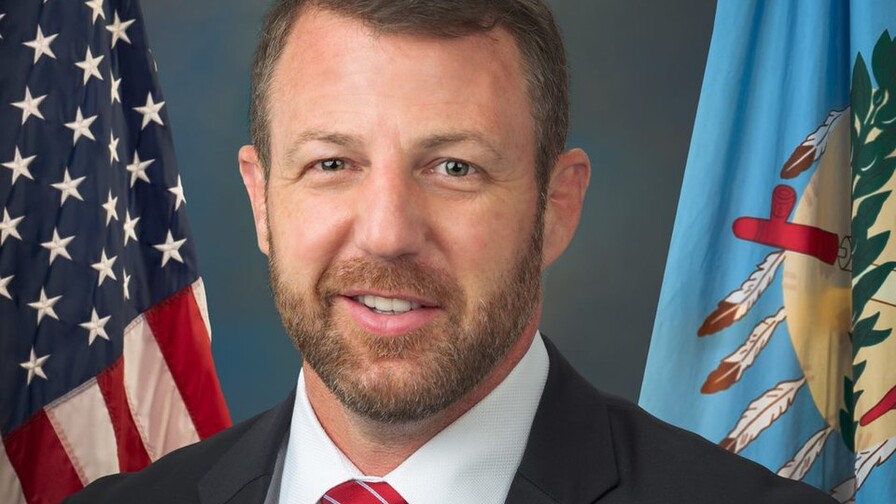 Nominado de Trump para Seguridad Nacional comparece ante el Senado en medio de debate migratorio