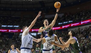 Sin Chris Duarte, el Unicaja avanza en la Liga de Campeones de Europa