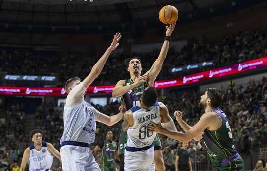 Sin Chris Duarte, el Unicaja avanza en la Liga de Campeones de Europa