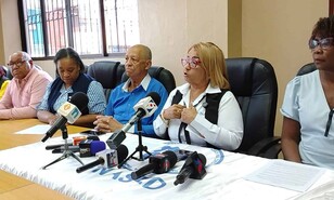 Enfermeras anuncian piquete frente al Palacio Nacional; el SNS dice no tiene raz&oacute;n de ser