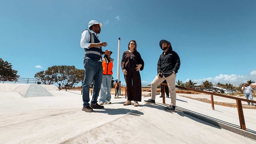 Las canchas del Malec&oacute;n Deportivo se encuentran a un 85 % y ya se perfila el cambio paisaje