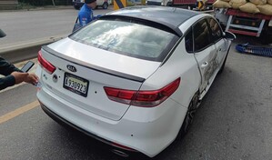 Choque m&uacute;ltiple de cinco veh&iacute;culos causa largo tap&oacute;n en la autopista Joaqu&iacute;n Balaguer