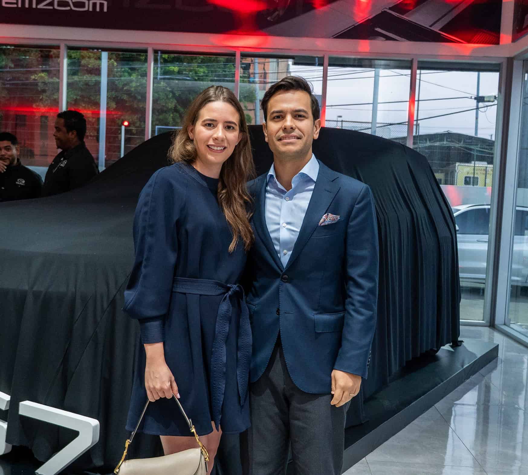 Isabella Berm&uacute;dez de Castillo y Pr&aacute;xedes Castillo Bellapart.