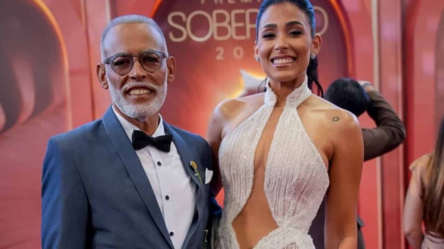 Nelfa Núñez,Omega, El Chaval y Carlos Sánchez se coronan en los Premios Soberano 2026
