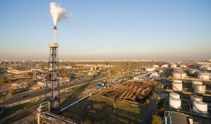 Fuerte alza del petr&oacute;leo arrastra a las bolsas