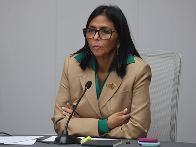 Delcy Rodríguez anuncia más cambios regionales en la Fuerza Armada