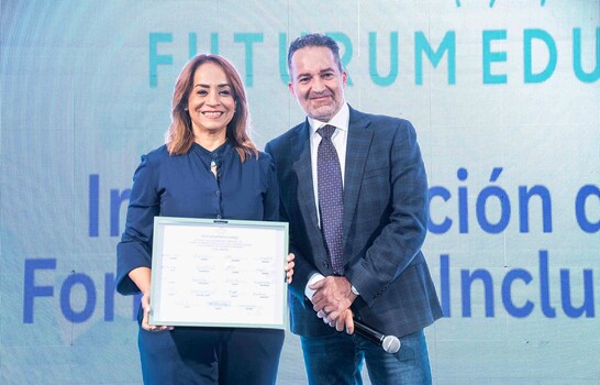 Futurum Educandi grad&uacute;a su primer grupo en inclusi&oacute;n laboral con un emotiva cena