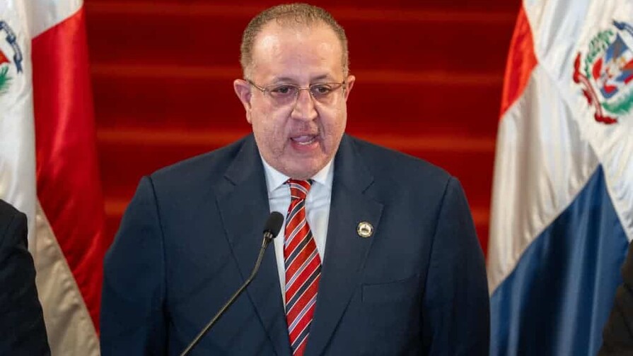 Gobierno califica como “grave” la crisis petrolera por la guerra en Medio Oriente y anuncia medidas