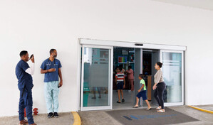 Hospital Hugo Mendoza defiende protocolo de acompa&ntilde;amiento y atribuye lista de espera a alta demanda