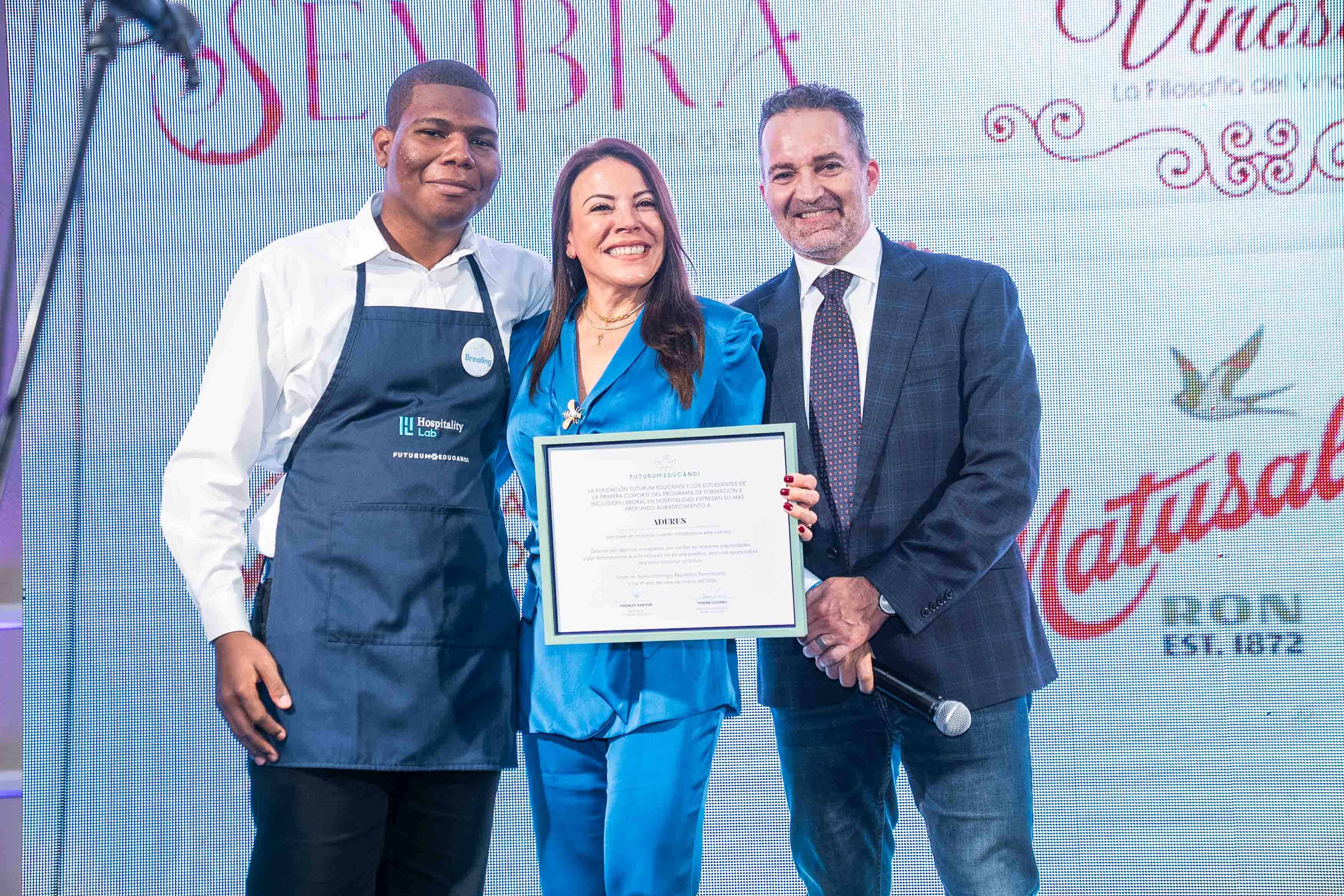 Lissette Olivares, de Aderes.