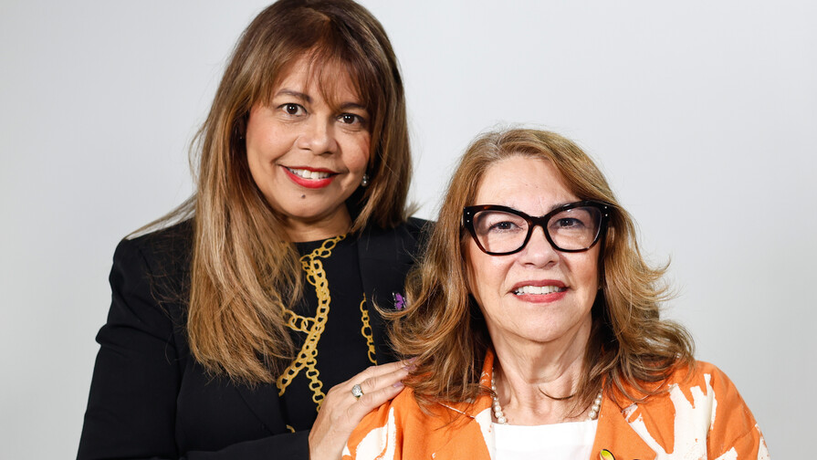 Nuevo Sendero, una organización dominicana que asiste a víctimas de violencia de género en Florida Nuevo Sendero, una organización dominicana que asiste a víctimas de violencia de género en Florida