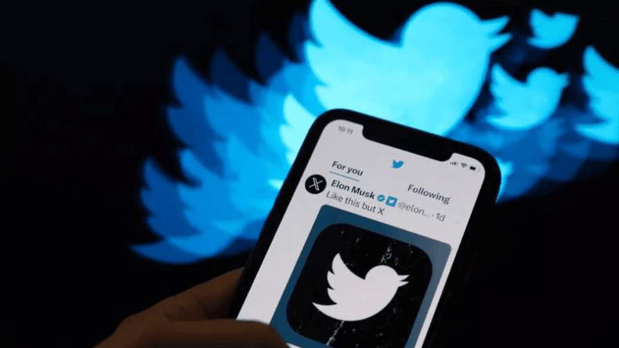 El primer tuit cumple 20 años: breve historia de un fenómeno social El primer tuit cumple 20 años: breve historia de un fenómeno social