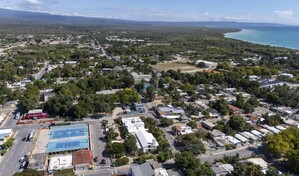 Turismo, tierras raras y puerto espacial: obras que ilusionan a Pedernales con su futuro econ&oacute;mico