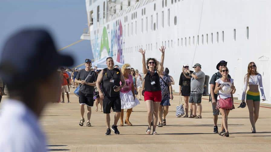 El puerto de Cabo Rojo recibi&oacute; alrededor de 130,000 cruceristas en el 2025.