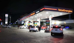 Gobierno sube los precios de combustibles presionado por la guerra y el costo de los subsidios