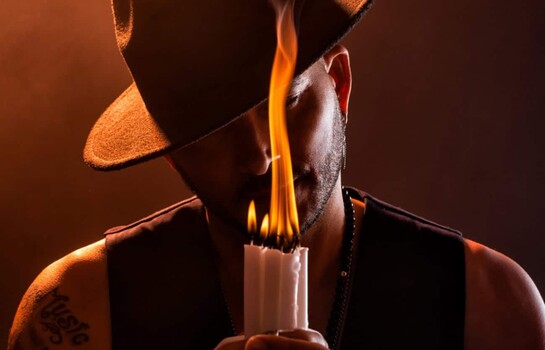 Max Max estrena A media luz y arranca gira de conciertos en Rep&uacute;blica Dominicana