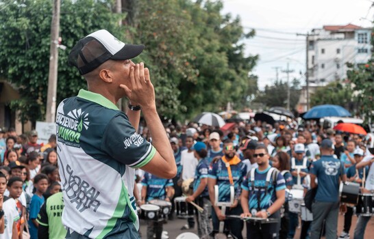 D&iacute;a Mundial del Joven Adventista moviliza a cientos en Santo Domingo Este