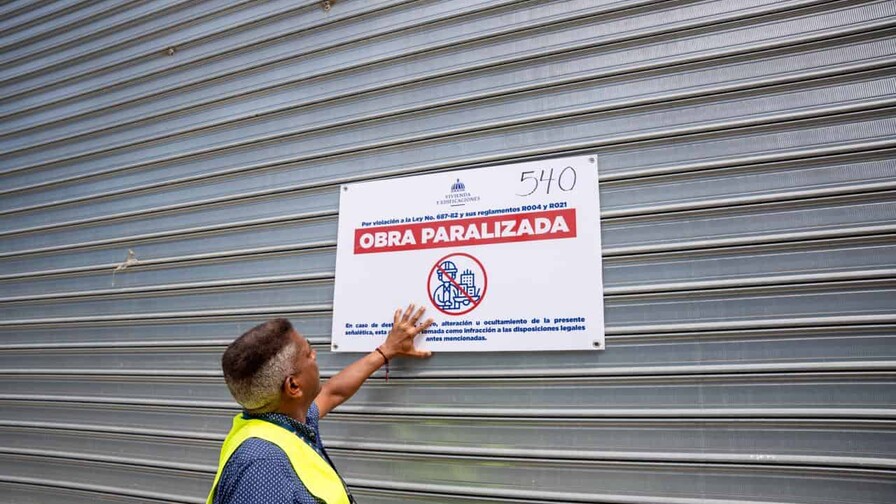 El Ministerio de Vivienda cierra por segunda vez plaza en Las Terrenas por ser insegura