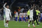 Otro doblete de Vinícius y un gol de Valverde impulsan al Real Madrid ante el Atlético