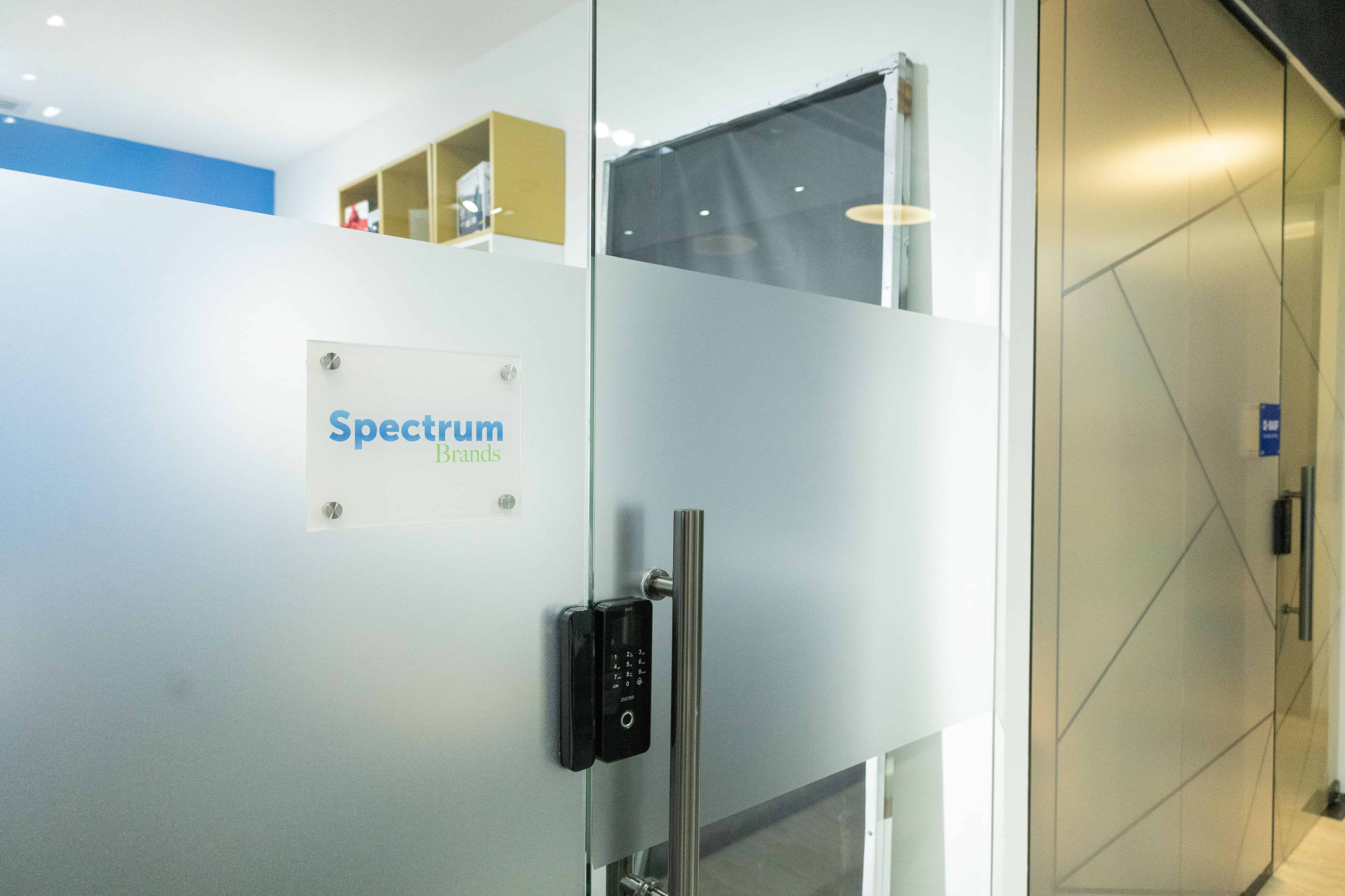 Oficina privada de Spectrum Brands en Spatium.