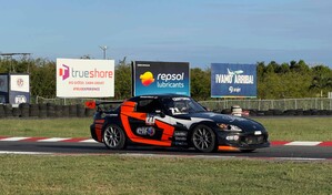 Giuseppe Rivas domina el Gran Premio Yokohama en el arranque del campeonato nacional