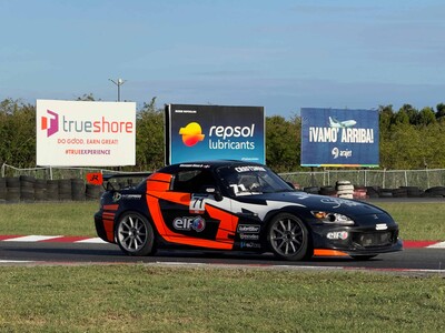 Automovilismo: Rivas domina en inicio del Gran Premio Yokohama