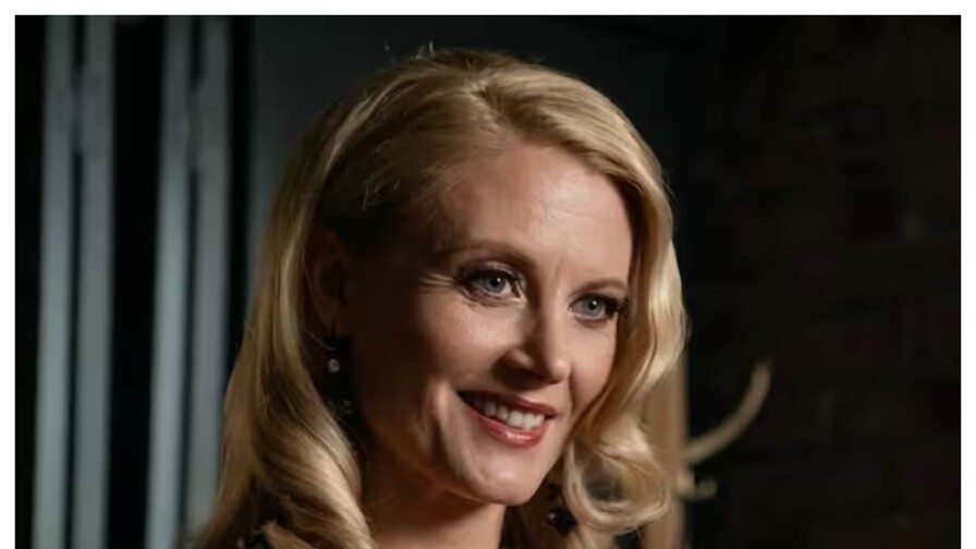 Fallece Carrie Anne Fleming, actriz de Supernatural y Smallville, a los 51 a&ntilde;os