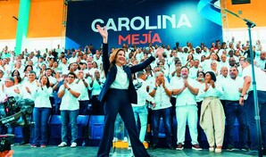 Carolina Mej&iacute;a rinde cuentas de sus ocho a&ntilde;os en la secretar&iacute;a general del PRM