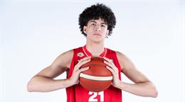 El mexicano Karim L&oacute;pez se declara elegible para el draft de la NBA