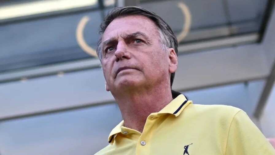 Sin celular y visitas solo de familia: las reglas de la prisión domiciliaria de Bolsonaro