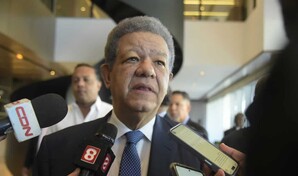 Leonel Fern&aacute;ndez dice no ha sido convocado al di&aacute;logo nacional sobre guerra en Ir&aacute;n