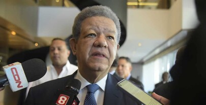 Leonel Fern&aacute;ndez dice no ha sido convocado al di&aacute;logo nacional sobre guerra en Ir&aacute;n