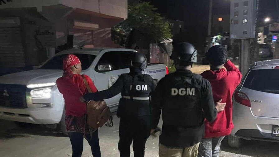 &iquest;Qu&eacute; significa ser un "perfil de riesgo" para que Migraci&oacute;n impida la entrada a RD?