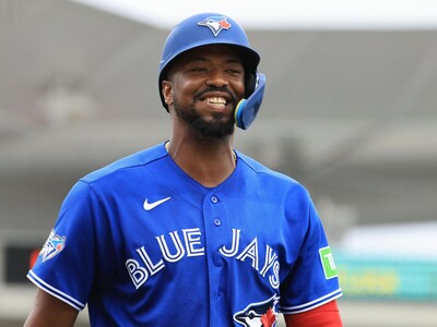 MLB: Eloy Jiménez es enviado a ligas menores por los Azulejos