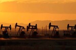 El petr&oacute;leo de Texas repunta m&aacute;s de un 4 % y recupera terreno tras las fuertes ca&iacute;das