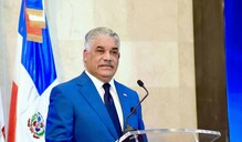 Miguel Vargas critica gesti&oacute;n del Gobierno ante crisis por guerra en Ir&aacute;n