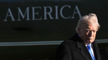 Trump comparte en redes una oferta de Pakist&aacute;n para mediar entre EE. UU. e Ir&aacute;n