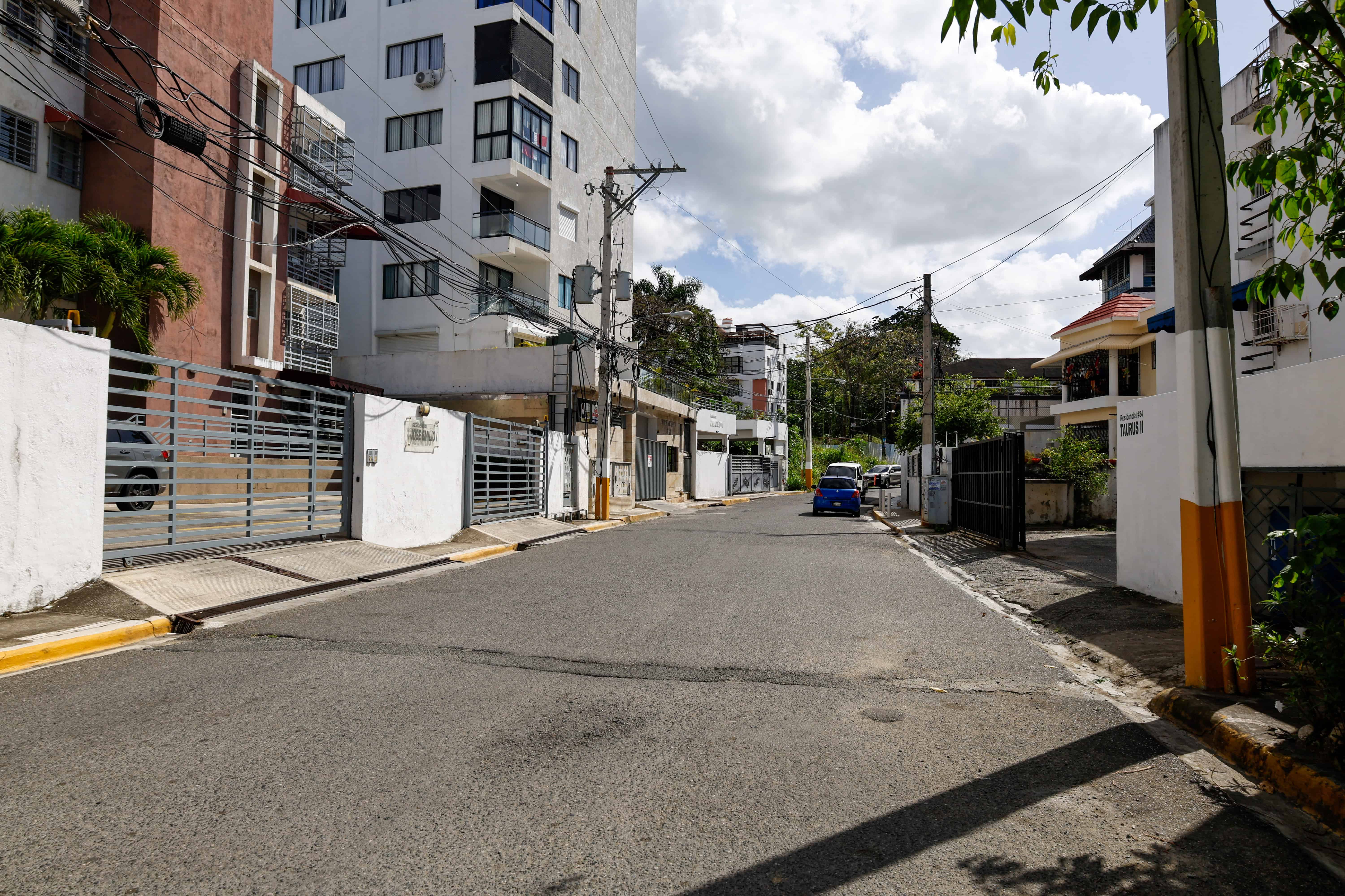La calle Segunda se inunda cuando llueve.