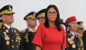 Rodr&iacute;guez nombra un nuevo ministro de Comercio Exterior y a embajadora ante la ONU